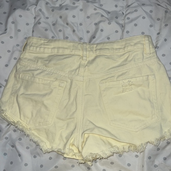 Yellow denim shorts from PacSun - Picture 2 of 2